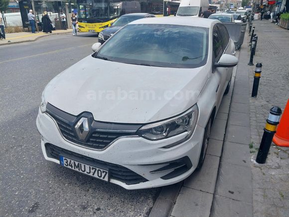 Galeriden Renault Megane 1.3 TCe Joy Comfort 2022 Model İstanbul