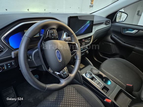 Sahibinden Ford Kuga 1.5 Ecoboost Titanium 2025 Model/Panaromik Cam Tavan/Kış Paketi