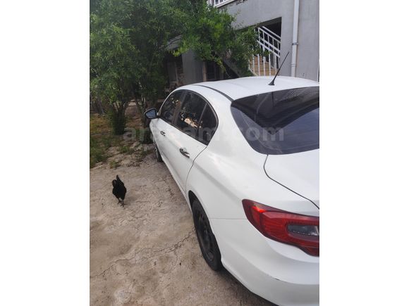 Sahibinden Fiat Egea 1.3 Multijet Easy Plus 2017 Model  240.000 km Beyaz
