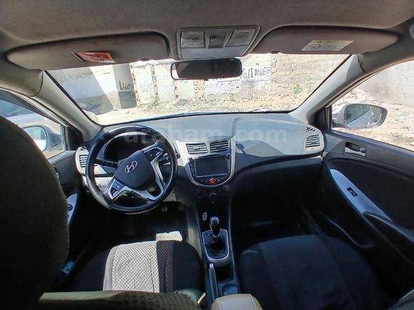 Sahibinden Hyundai Accent Blue 1.4 CVVT Mode Plus 2016 Model