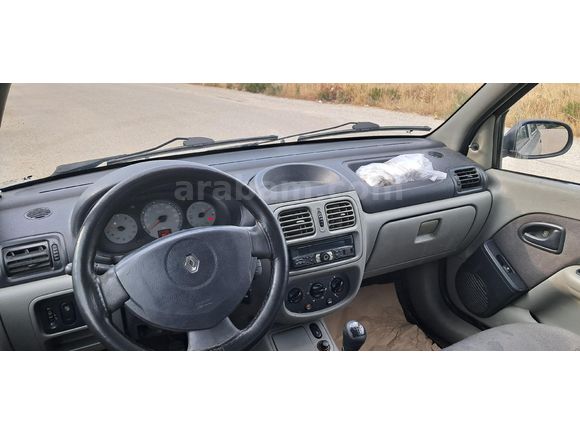 Ruhsat Sahibinden 2006 Clio Klimalı
