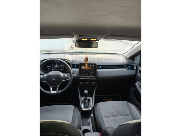 Sahibinden Renault Clio 1.0 TCe Evolution 2025 Model
