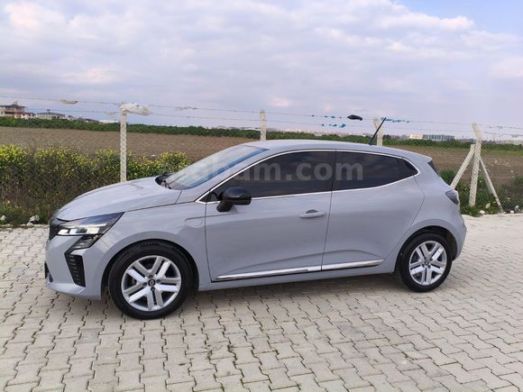 Sahibinden Renault Clio 1.0 TCe Evolution 2025 Model
