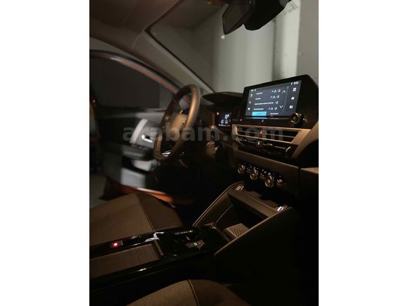 Sahibinden Citroen C4 1.2 PureTech Feel Bold 2022 Model 