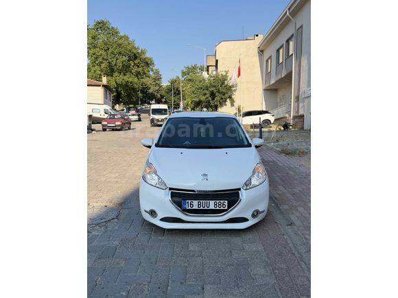 Sahibinden Peugeot 208 1.4 HDi Access 2013 Model 