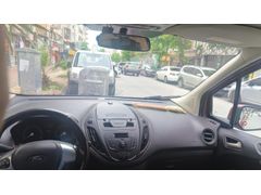 Sahibinden Ford Tourneo Courier 1.5 TDCi Delux 2014 Model  107.000 km Kırmızı
