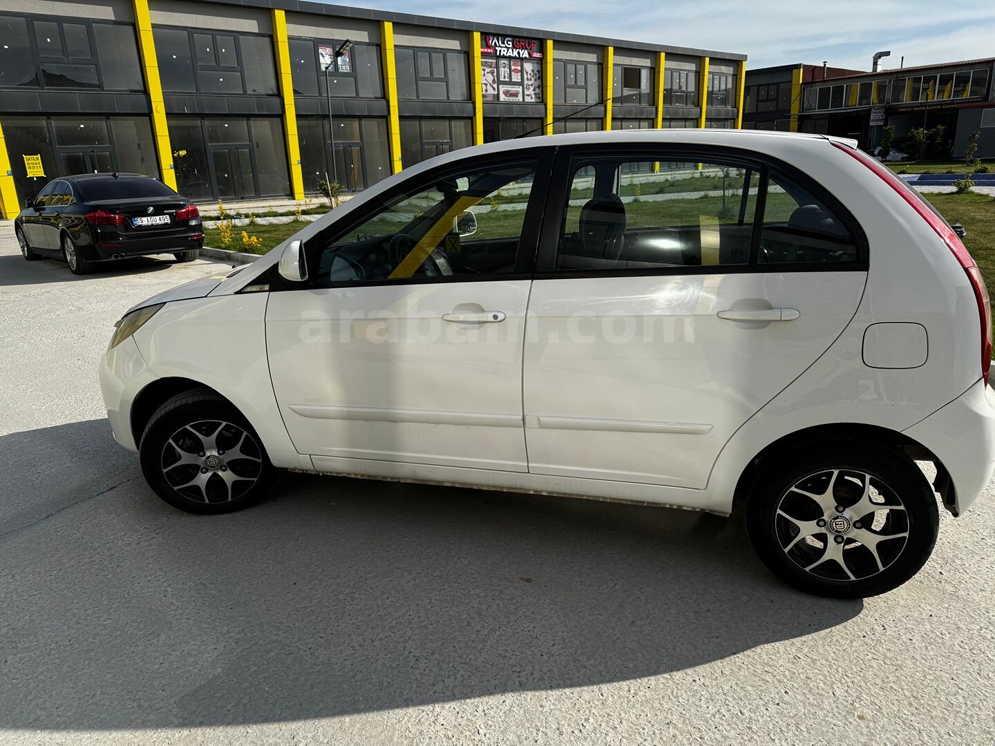 Sahibinden Tata Vista 1.3 TDI Quadrojet Aura 2011 Model Tekirdağ 195.267 km Beyaz 2