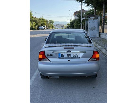 NAZARDAN 3 parça boyalı Ford Focus 1.6 Ambiente 1999 Model Samsun