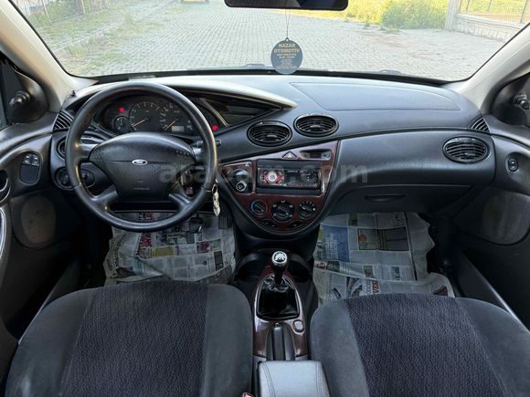 NAZARDAN 3 parça boyalı Ford Focus 1.6 Ambiente 1999 Model Samsun