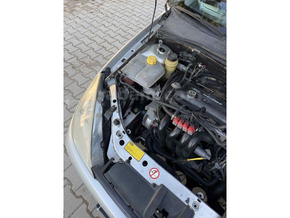 NAZARDAN 3 parça boyalı Ford Focus 1.6 Ambiente 1999 Model Samsun
