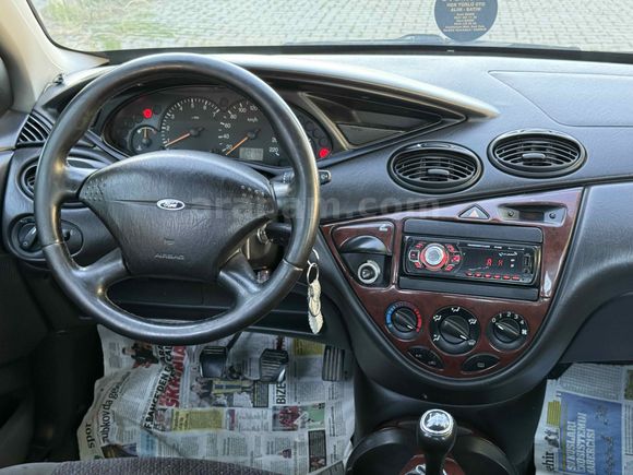 NAZARDAN 3 parça boyalı Ford Focus 1.6 Ambiente 1999 Model Samsun