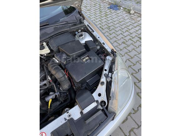 NAZARDAN 3 parça boyalı Ford Focus 1.6 Ambiente 1999 Model Samsun