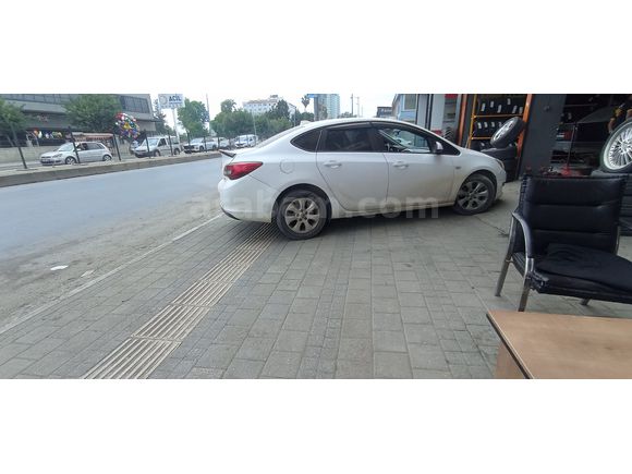 Sahibinden Opel Astra 1.6 Dizel 136hp Edition 2015 Model