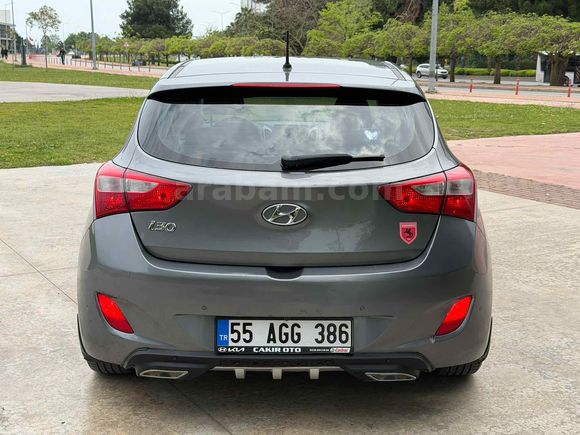 Sahibinden Hyundai i30 1.6 CRDi Style 2013 Model 