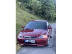 Düşük KM Lİ CİVİC 1.6 İES 149 KM  BİNDE