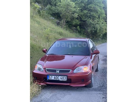 Düşük KM Lİ CİVİC 1.6 İES 149 KM  BİNDE