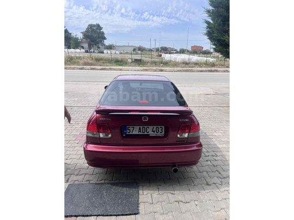 Düşük KM Lİ CİVİC 1.6 İES 149 KM  BİNDE