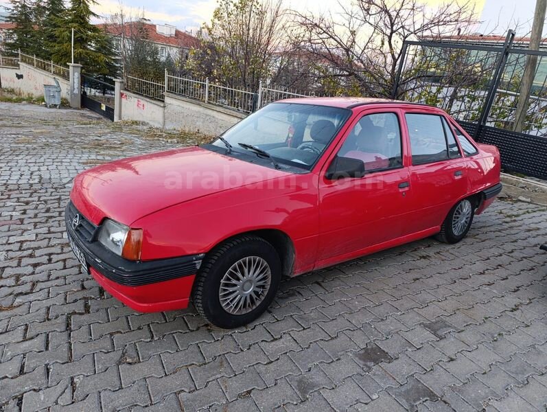 Sahibinden Opel Kadett 1.3 1989 Model Ankara 35.800 km Kırmızı