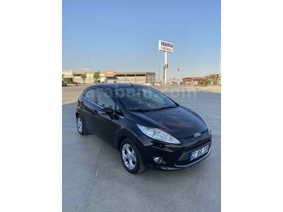 Sahibinden Ford Fiesta 1.4 TDCi Titanium X 2011 Model 