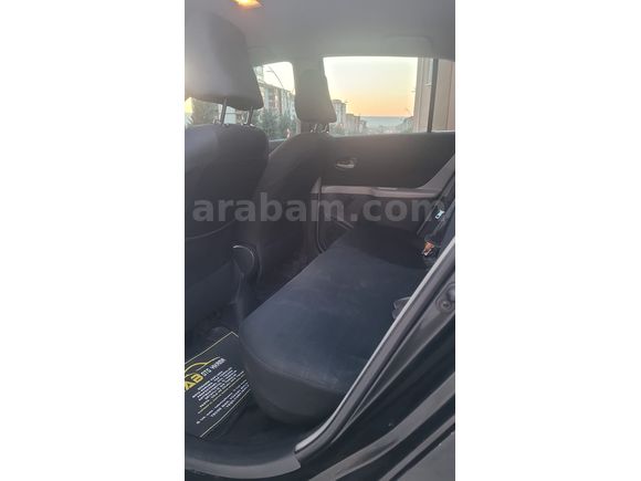 --TERTEMİZ BAKIMLARI YENİ YARİS 1.4 DİZEL--