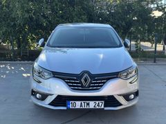 Sahibinden Renault Megane 1.5 Blue DCI Touch 2020 Model 
