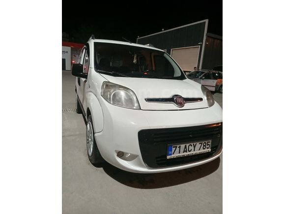 Sahibinden Fiat Fiorino Combi 1.3 Multijet Emotion 2015 Model