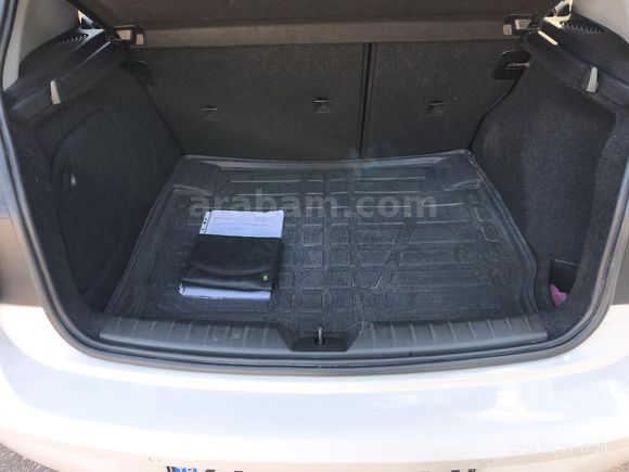 Düşük km, Sunrooflu, Işık paket