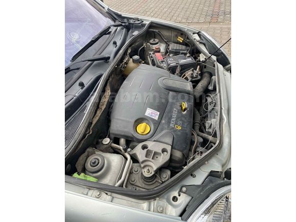 Sahibinden Renault Kangoo Multix 1.5 dCi Authentique 2004 Model 