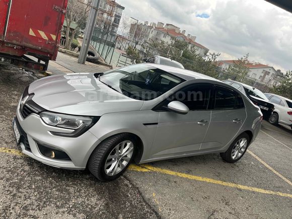 Sahibinden Renault Megane 1.5 dCi Touch 2016 Model 
