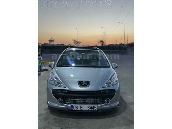 Sahibinden Peugeot 207 1.6 HDi Premium 2008 Model  144520
 km Gri