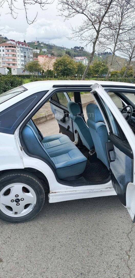 Sahibinden Fiat Tempra 1.6 SX 1994 Model Giresun 276.000 km Beyaz 4