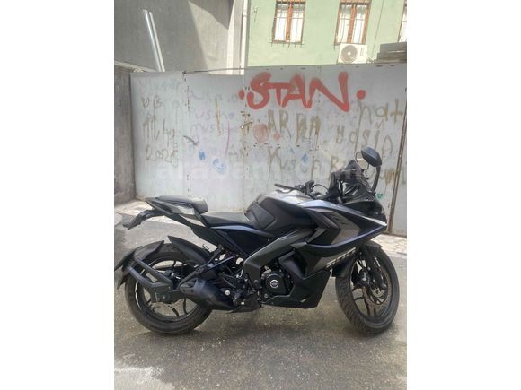 Sahibinden Bajaj Pulsar 200 RS 