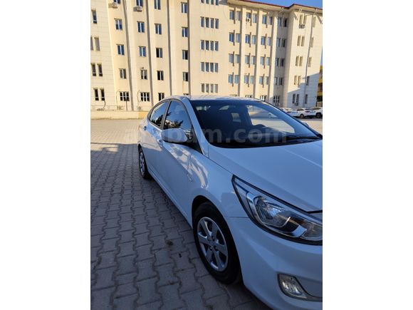 Sahibinden Hyundai Accent Blue 1.6 CRDI Mode Plus 2017 Model