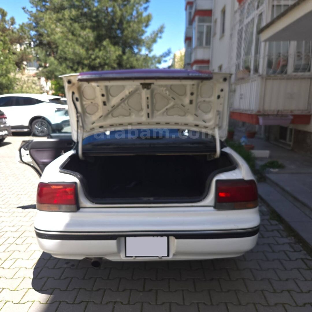 Sahibinden Subaru Legacy 2.2 GX 1993 Model Ankara 410.000 km Beyaz 3