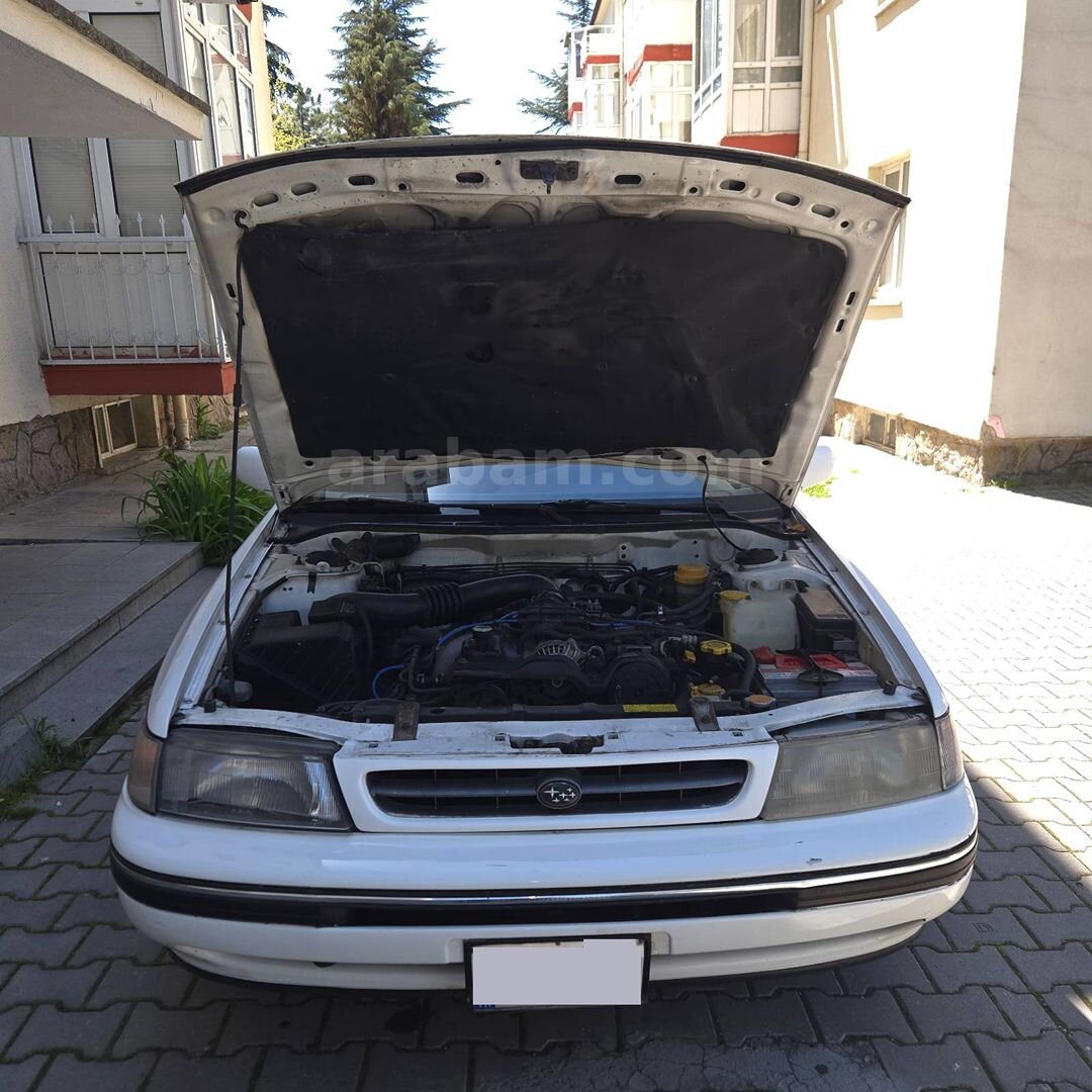 Sahibinden Subaru Legacy 2.2 GX 1993 Model Ankara 410.000 km Beyaz 6