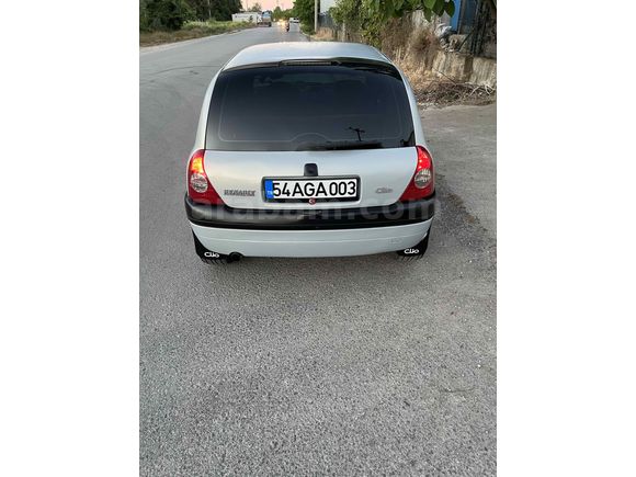 Sahibinden Renault Clio 1.4 RTA 2000 Model 