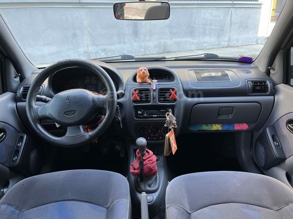 Sahibinden Renault Clio 1.4 RTA 2000 Model 