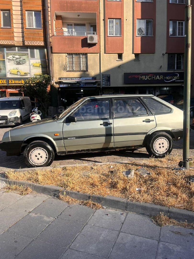 Galeriden Lada Samara 1.5 1993 Model İstanbul 190.000 km Yeşil (metalik) 3