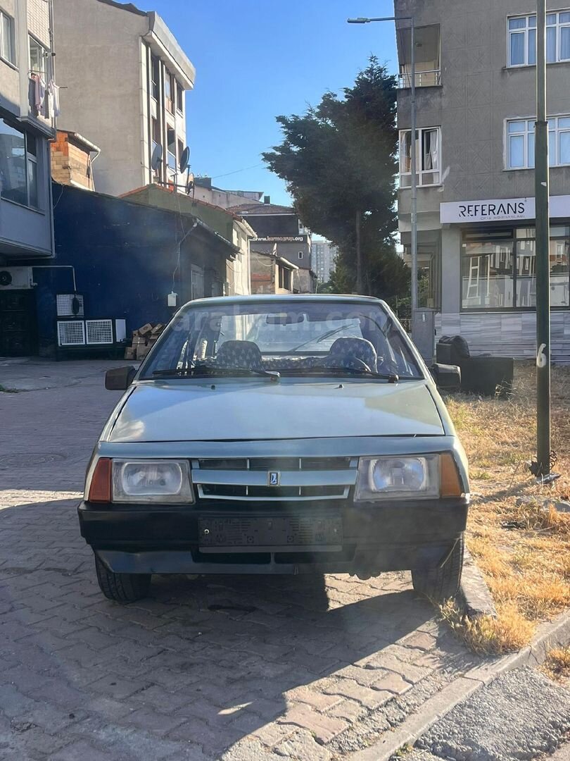 Galeriden Lada Samara 1.5 1993 Model İstanbul 190.000 km Yeşil (metalik) 5