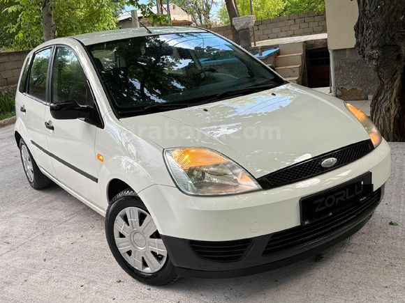 Sahibinden Ford Fiesta 1.4 TDCi Comfort 2004 Model