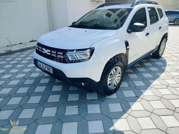 2023 MODEL DACİA DUSTER 1.5 BLUE DCİ 115 HP ESSENTİAL 64 BİN KM