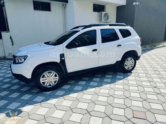 2023 MODEL DACİA DUSTER 1.5 BLUE DCİ 115 HP ESSENTİAL 64 BİN KM