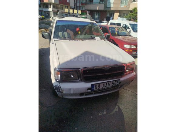 Sahibinden Mazda B2500 2.5 D 2000 Model
