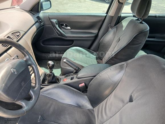 Sahibinden Renault Laguna 1.9 dCi Privilege 2005 Model
