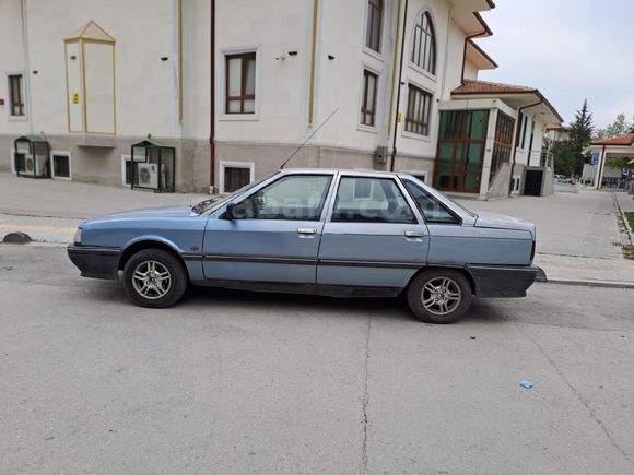 Sahibinden Renault R 21 1.7 Optima ilk gelene vereceğim