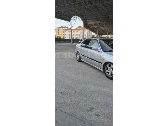 Sahibinden Honda Civic 1.6 i ES 2001 Model 