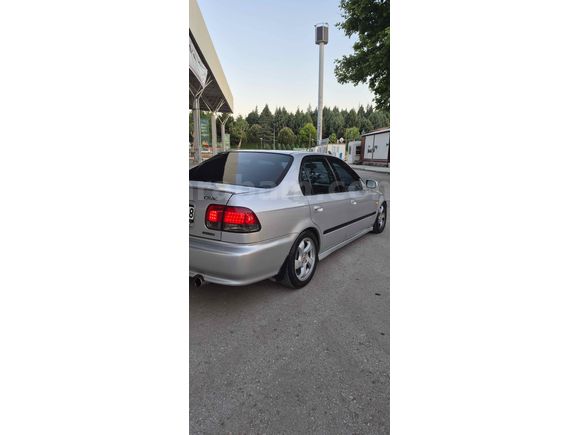 Sahibinden Honda Civic 1.6 i ES 2001 Model 