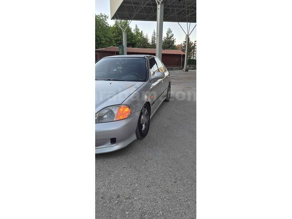 Sahibinden Honda Civic 1.6 i ES 2001 Model 