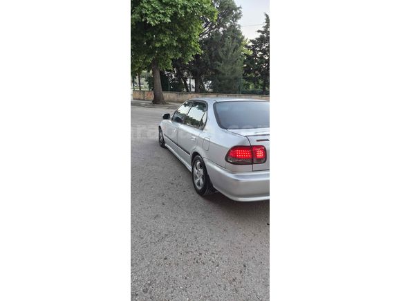 Sahibinden Honda Civic 1.6 i ES 2001 Model 