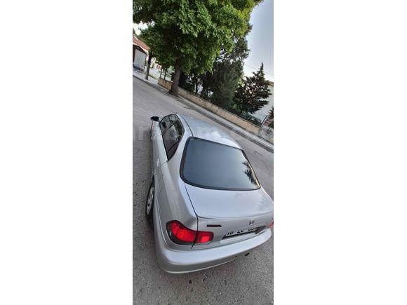 Sahibinden Honda Civic 1.6 i ES 2001 Model 